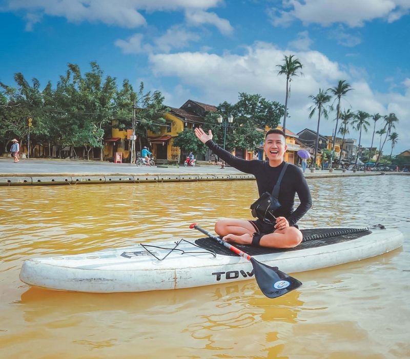 Chèo SUP Hội An: Nhật ký những buổi sớm mai lênh đênh trên sóng nước