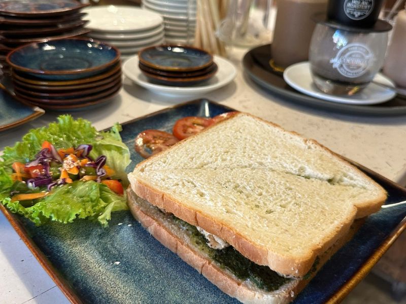 Trải nghiệm Cocobox Hội An: Cafe, juice bar và farm shop