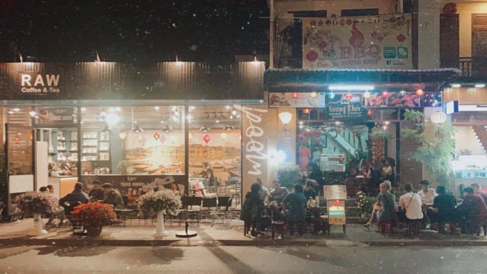 Nướng Khói BBQ Hội An - Oanh tạc thịt nướng và uống rượu soju vỉa hè phố cổ