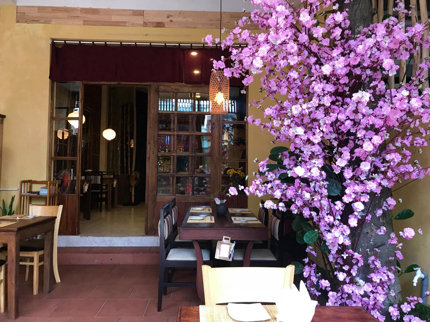 Min's Sushi and BBQ Hoi An - Xiên nướng và sushi ngon nhất đến từ Nhật Bản