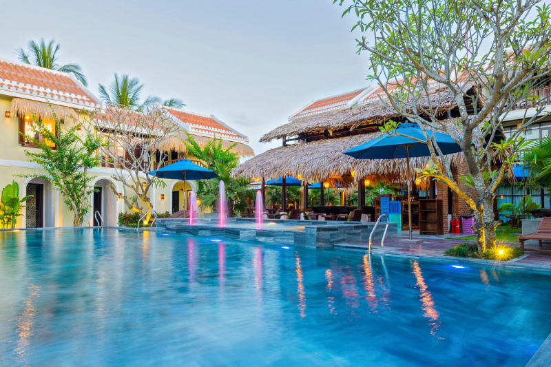 Trải nghiệm Zest Villas & Spa Hoi An đẳng cấp tại phố cổ