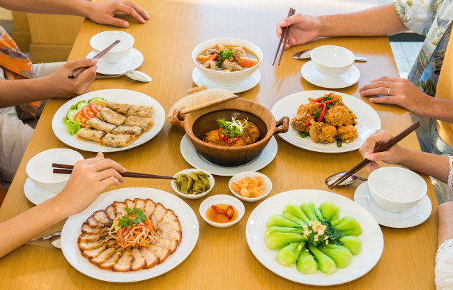 COMBO “NGON” TẶNG BẠN: TIỆN LỢI, SIÊU HỜI, THỎA SỨC VUI CHƠI đơn vị hỗ trợ NAM HỘI AN - Khoa