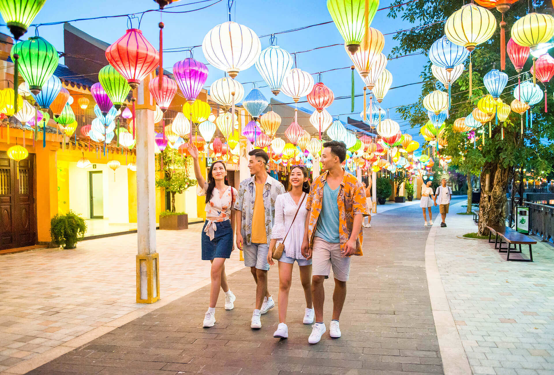 VinWonders Nam Hội An có gì? Địa chỉ, giờ mở cửa, giá vé 2026 - đơn vị hỗ trợ