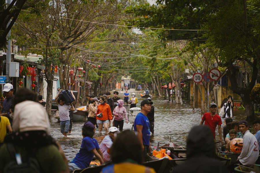 Hội An mùa nước lên, vẻ đẹp trầm lắng giữa thử thách từ thiên nhiên