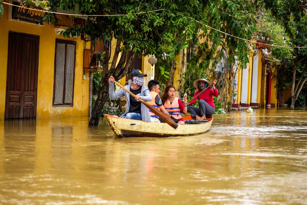 Khám phá trọn vẹn vẻ đẹp yên bình nơi Phố cổ với những kinh nghiệm du lịch Hội An tự túc cực xị