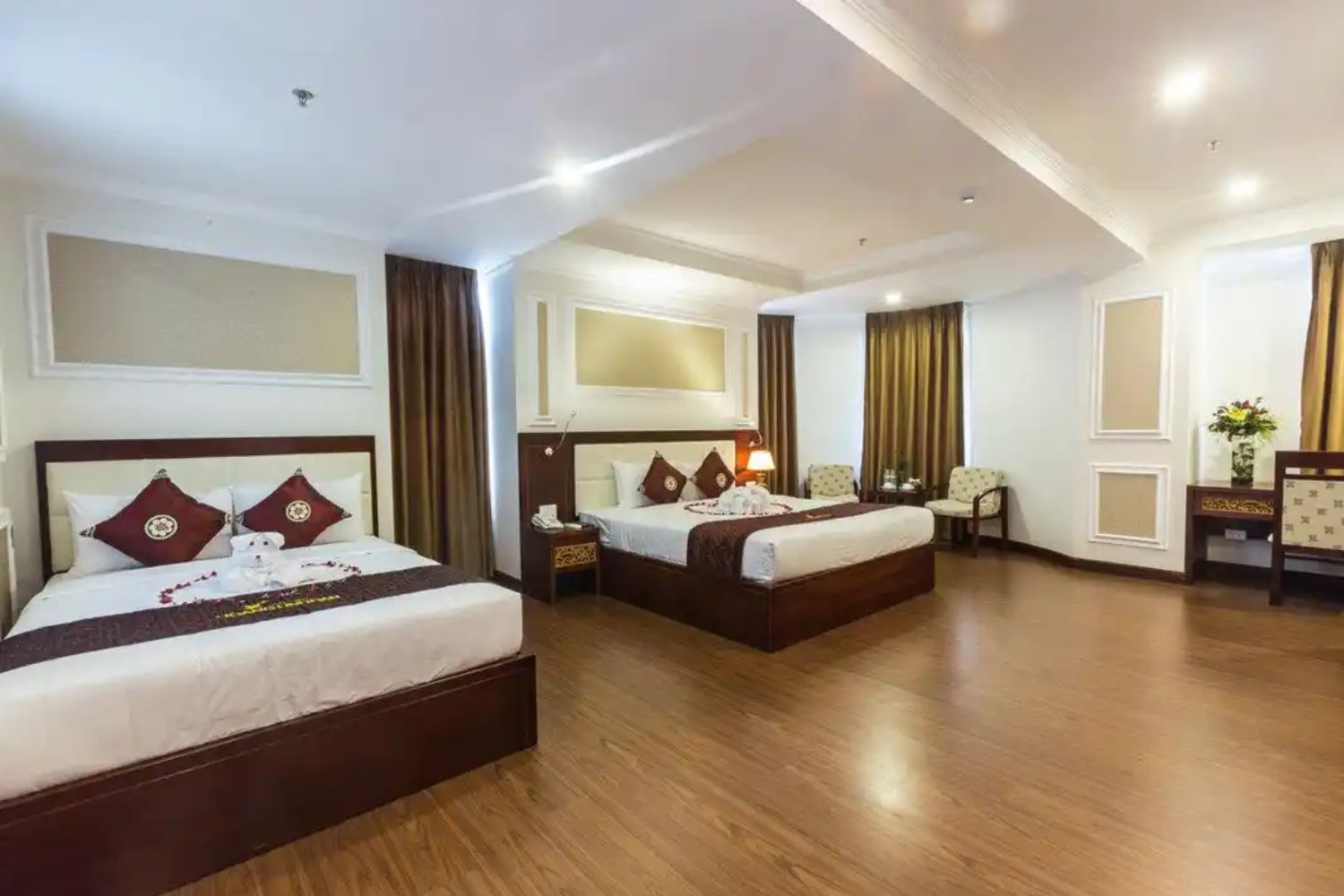 Ocean View Danang Hotel mang vẻ đẹp cổ kính châu Âu