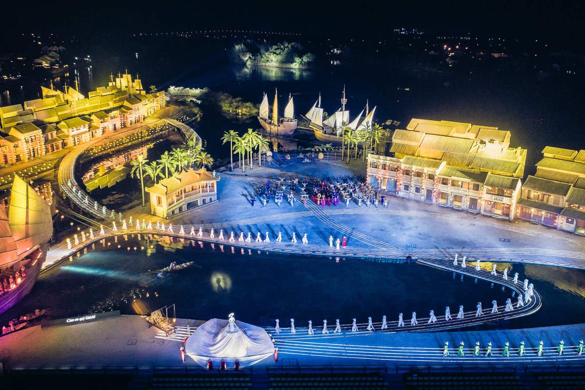Show diễn Ký Ức Hội An - Chương trình nghệ thuật du hành ngược thời gian